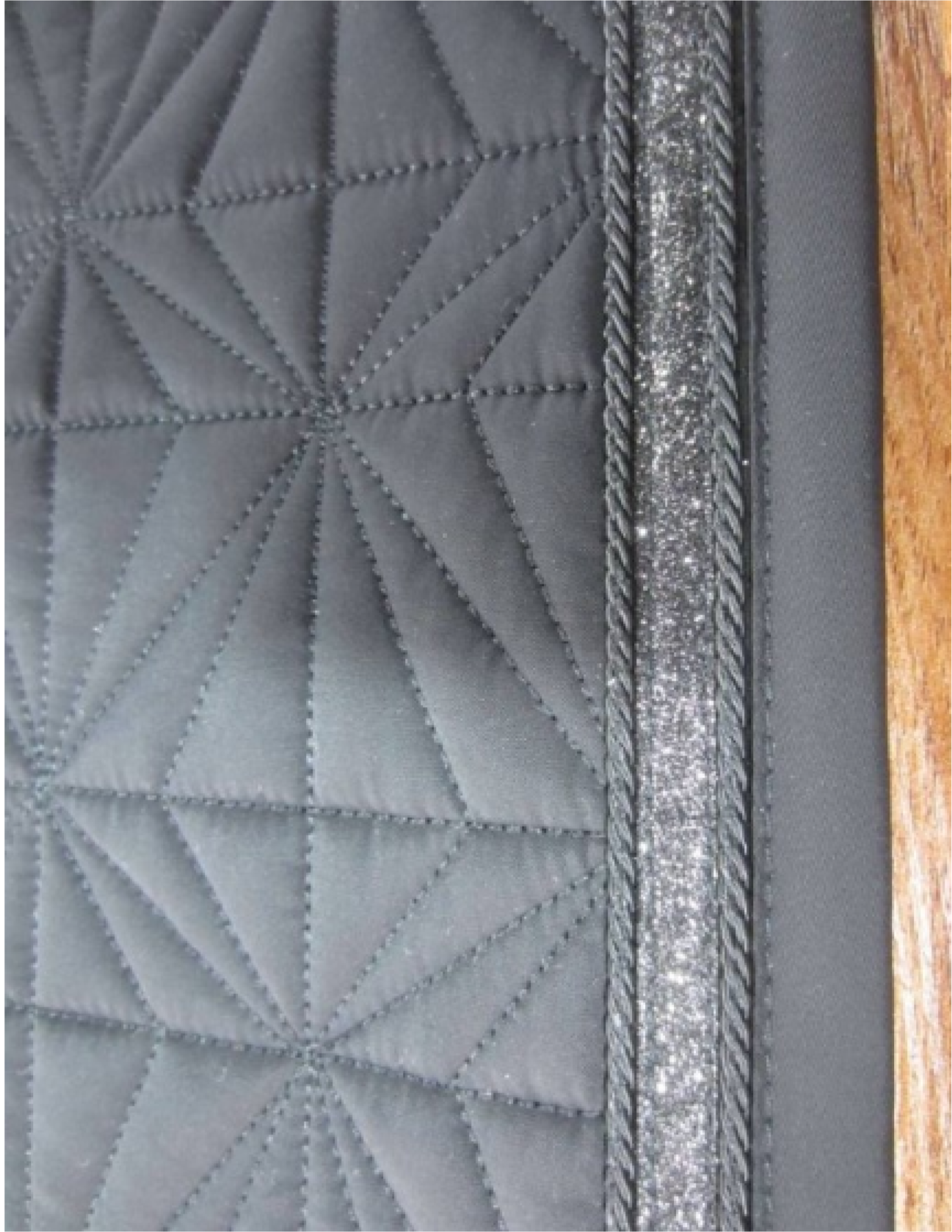 Innovative Schabracken von ROSS KANI - Coming soon!